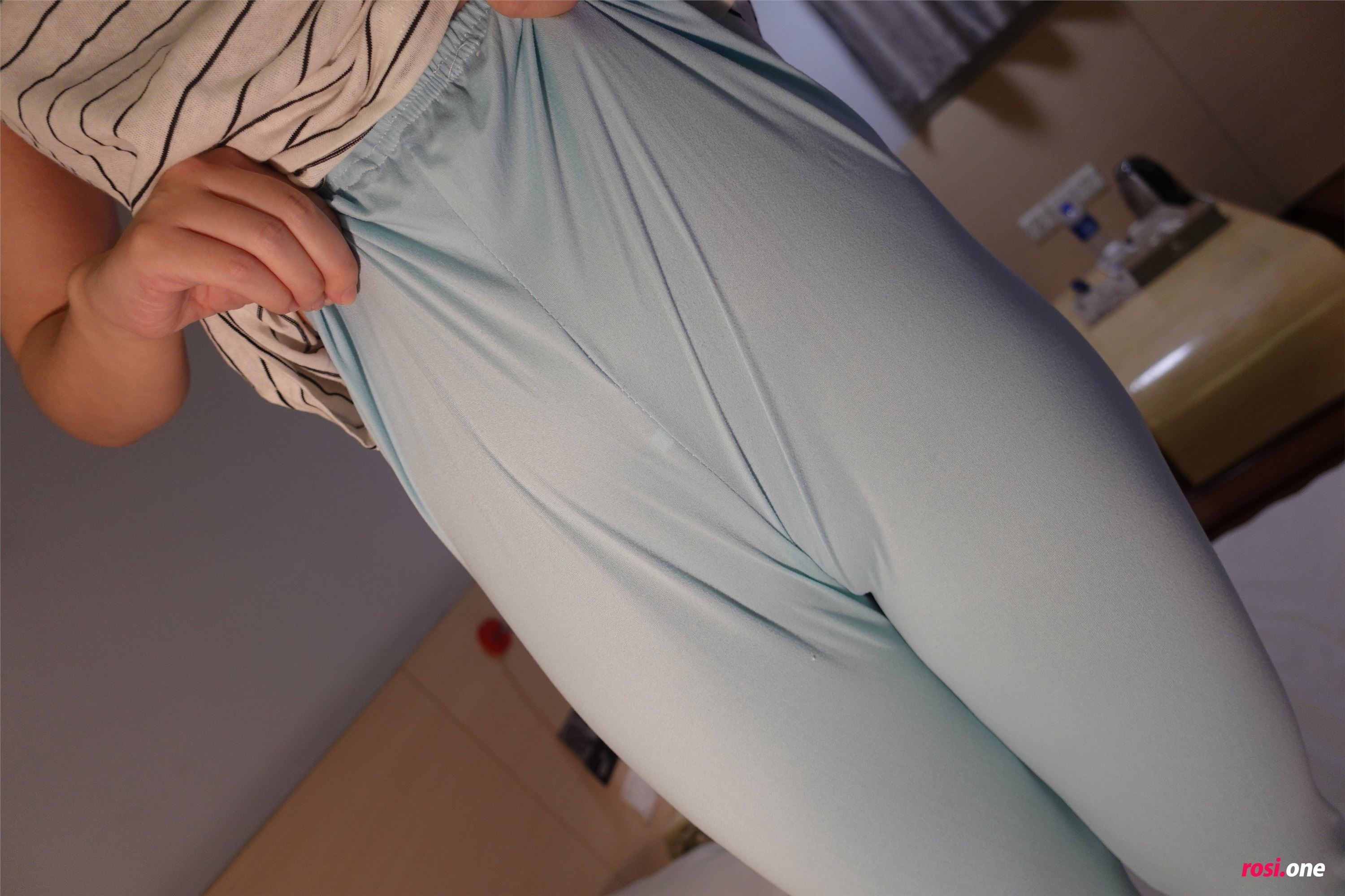 ROSI写真 2021.08.19 NO.3545